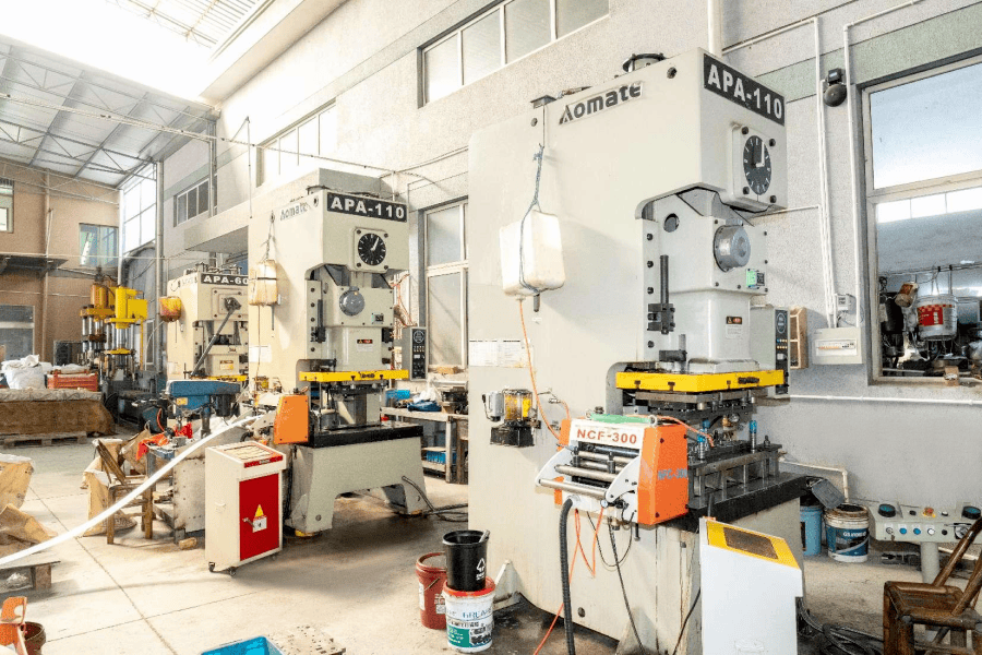 Kontinuirano automatsko pritisak za probijanje